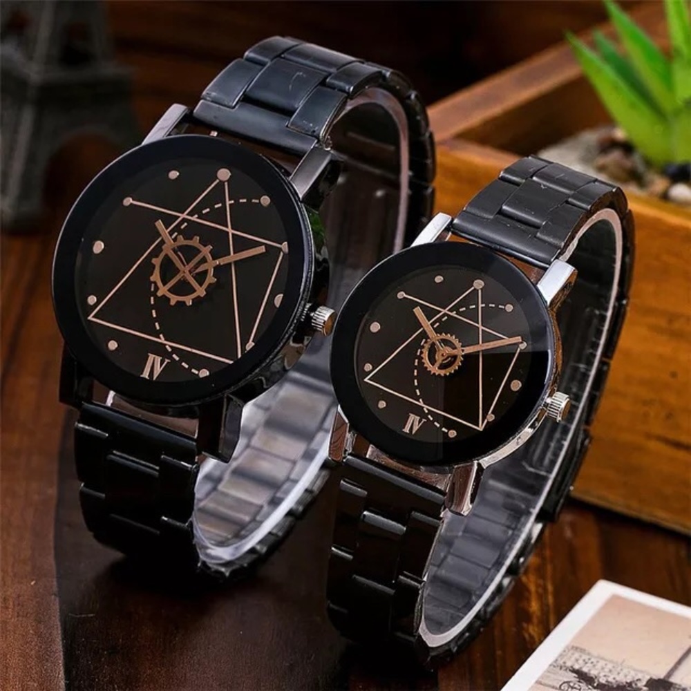 🎯SALE🎯Man/Woman His & Hers Matching Watch Set